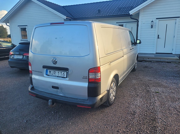 Volkswagen Transporter 4 of 16