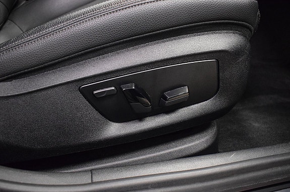 BMW 520d 24 of 30