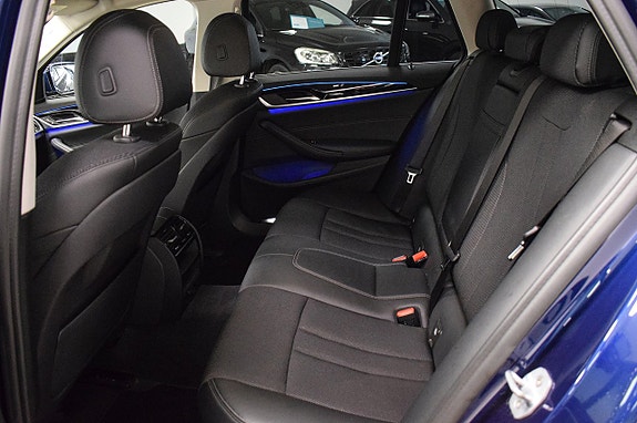 BMW 520d 26 of 30