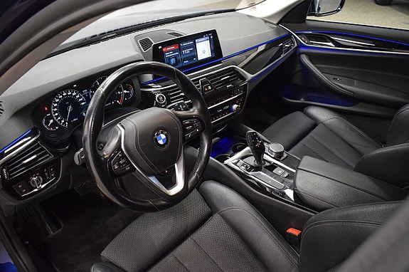 BMW 520d 10 of 30