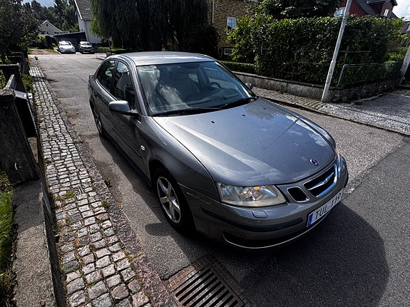 Saab 9-3 2 of 9
