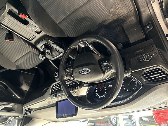 Ford Focus 12 of 20