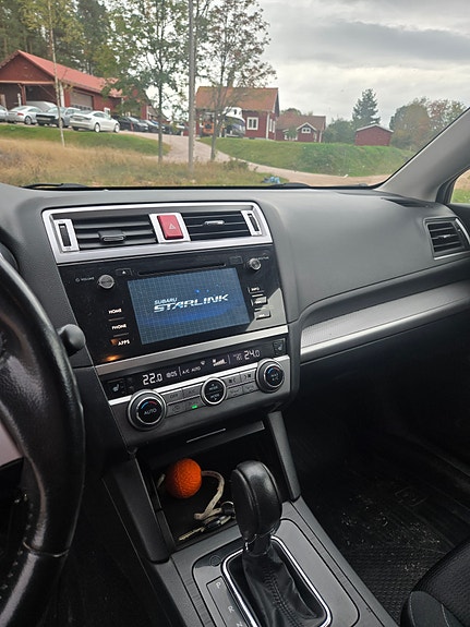 Subaru Outback 10 of 14