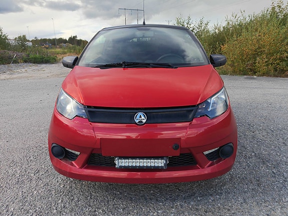 Aixam Coupé 2 of 6