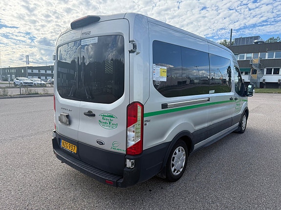 Ford Transit 6 of 6