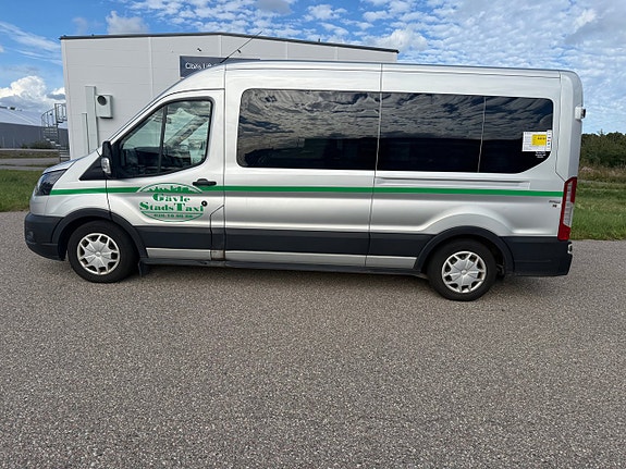 Ford Transit 2 of 6