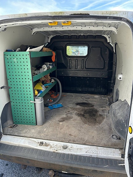 Ford Transit Connect 5 of 6