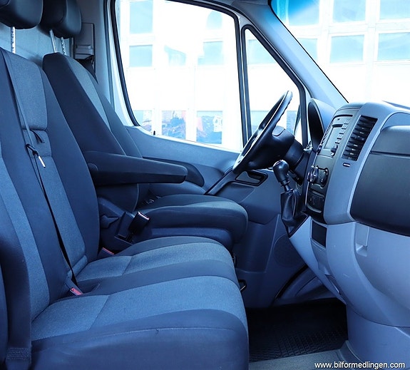 Volkswagen Crafter 6 of 19