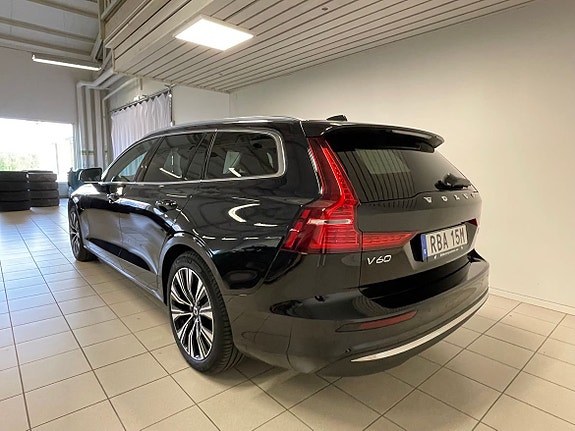 Volvo V60 3 of 6
