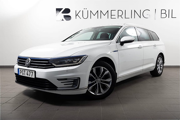 Volkswagen Passat 9 of 24