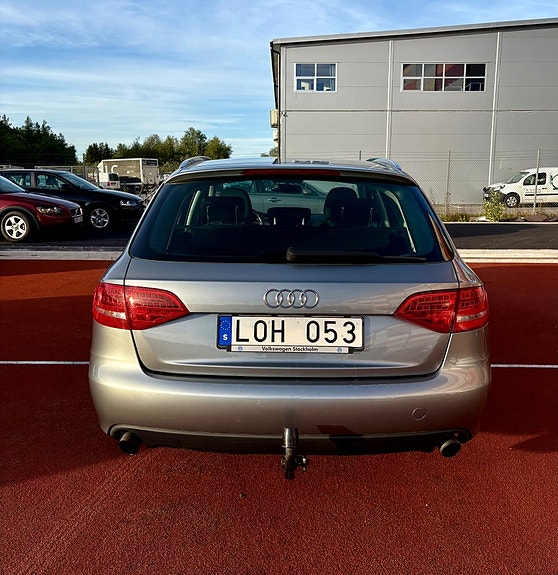 Audi A4 7 of 13