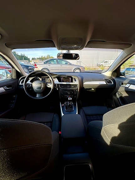 Audi A4 10 of 13