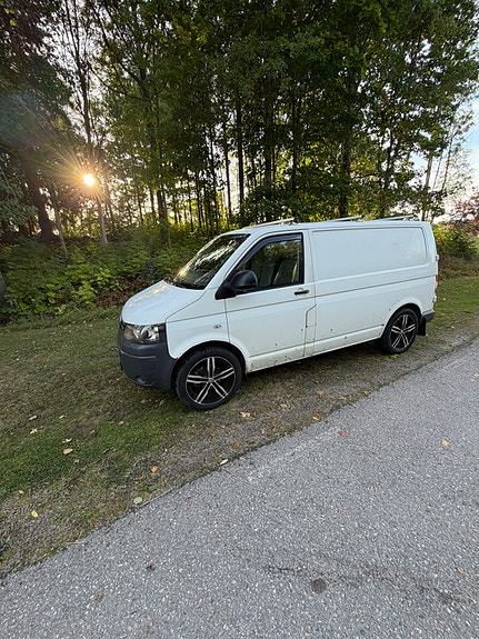 Volkswagen Transporter 3 of 26