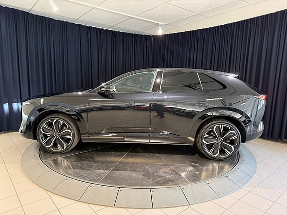 Mazda CX-6e 3 of 14