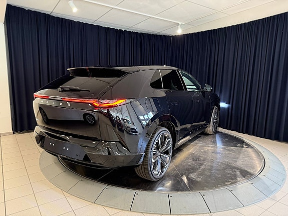 Mazda CX-6e 6 of 14