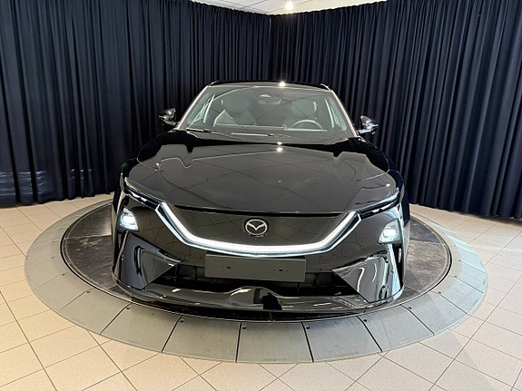 Mazda CX-6e 2 of 14