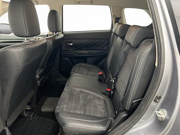 Mitsubishi Outlander 14 of 23