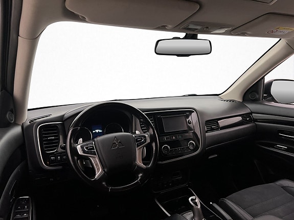 Mitsubishi Outlander 11 of 23