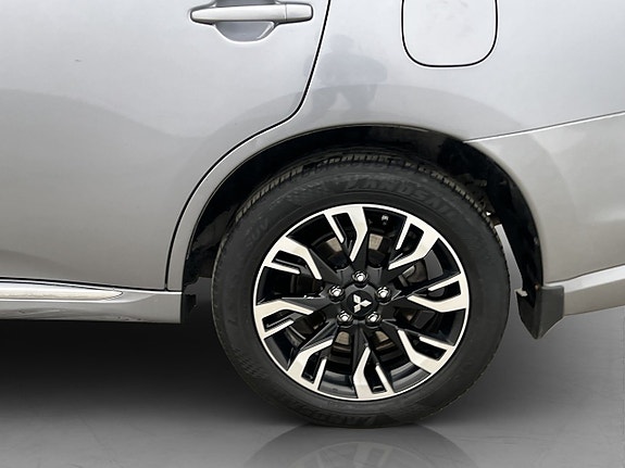 Mitsubishi Outlander 21 of 23