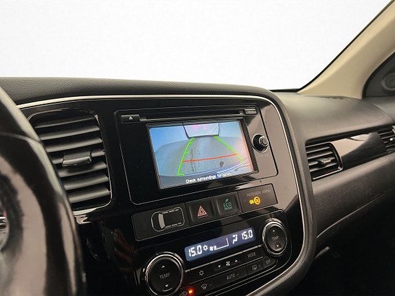 Mitsubishi Outlander 13 of 23