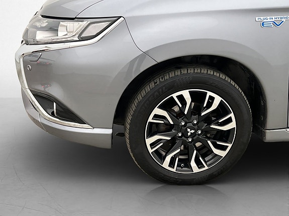 Mitsubishi Outlander 20 of 23