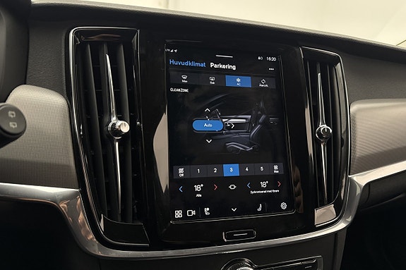 Volvo V90 22 of 30