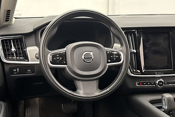 Volvo V90 9 of 30