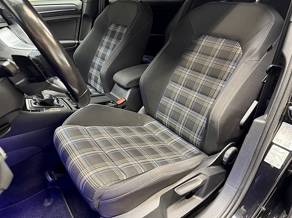 Volkswagen Golf I 12 of 20