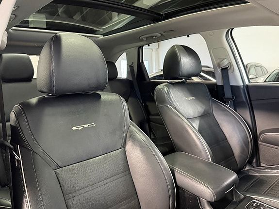 Kia Sorento 24 of 29