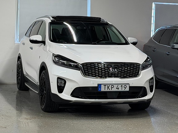 Kia Sorento 3 of 29