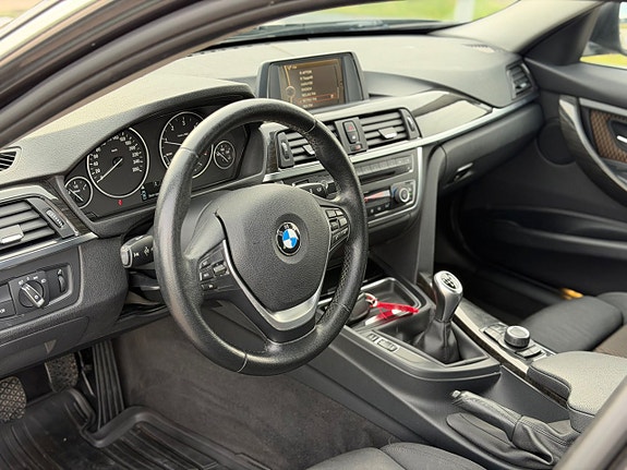 BMW 320d 7 of 16