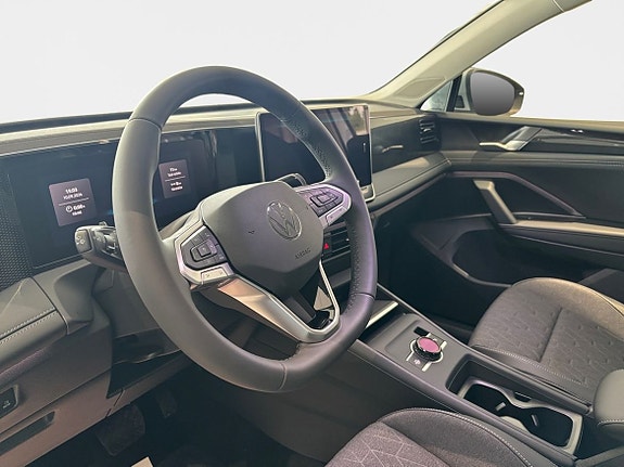 Volkswagen Tiguan 9 of 21