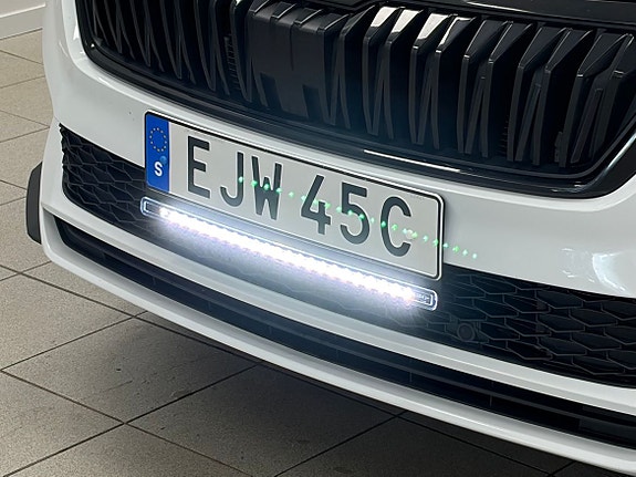 Skoda Karoq 25 of 25