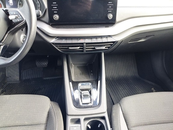Skoda Octavia 11 of 15