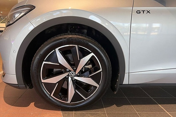 Volkswagen ID.4 GTX 24 of 24