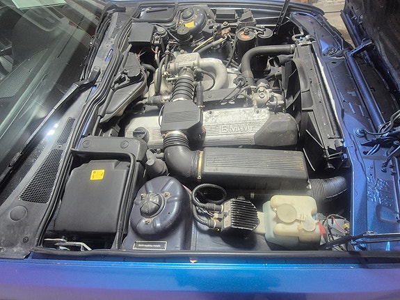 BMW 735i 10 of 11