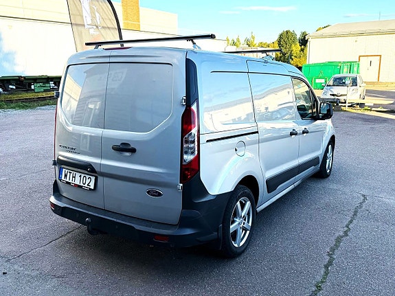 Ford Transit Connect 3 of 11
