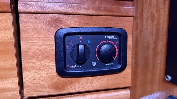 Bavaria 35 Sport / 2x VP D6-310 - 07 21 of 24