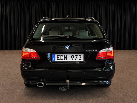 BMW 520d 4 of 20