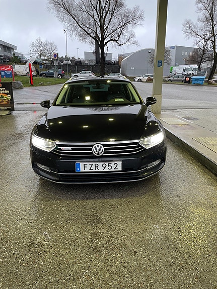 Volkswagen Passat 5 of 8