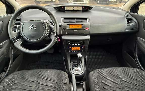Citroen C4 6 of 8