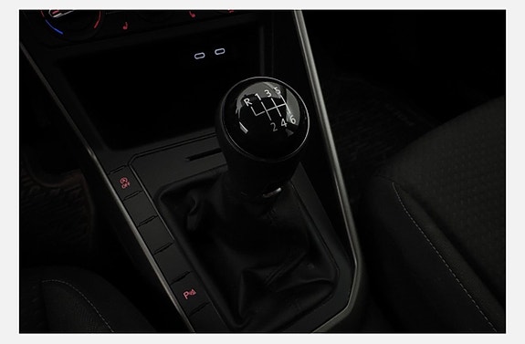 Volkswagen Polo 11 of 15