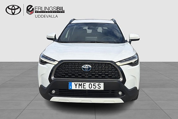 Toyota Corolla Cross 6 of 16