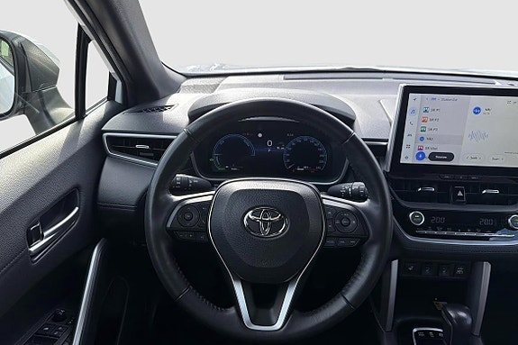Toyota Corolla Cross 11 of 16