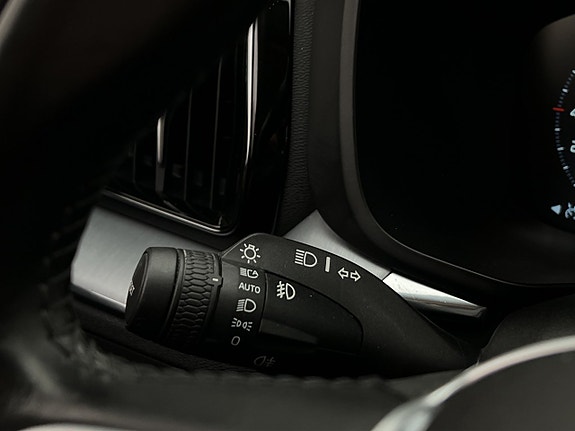 Volvo XC60 26 of 30