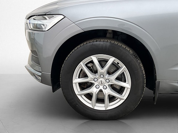 Volvo XC60 27 of 30