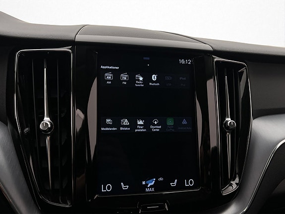 Volvo XC60 21 of 30