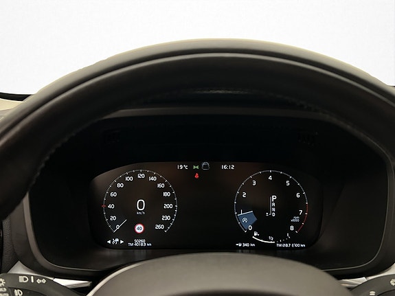 Volvo XC60 19 of 30