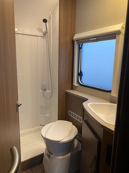 Knaus Scandinavian selection 650 UDF barnkammare 13 of 13