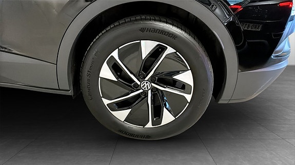 Volkswagen ID.4 6 of 13